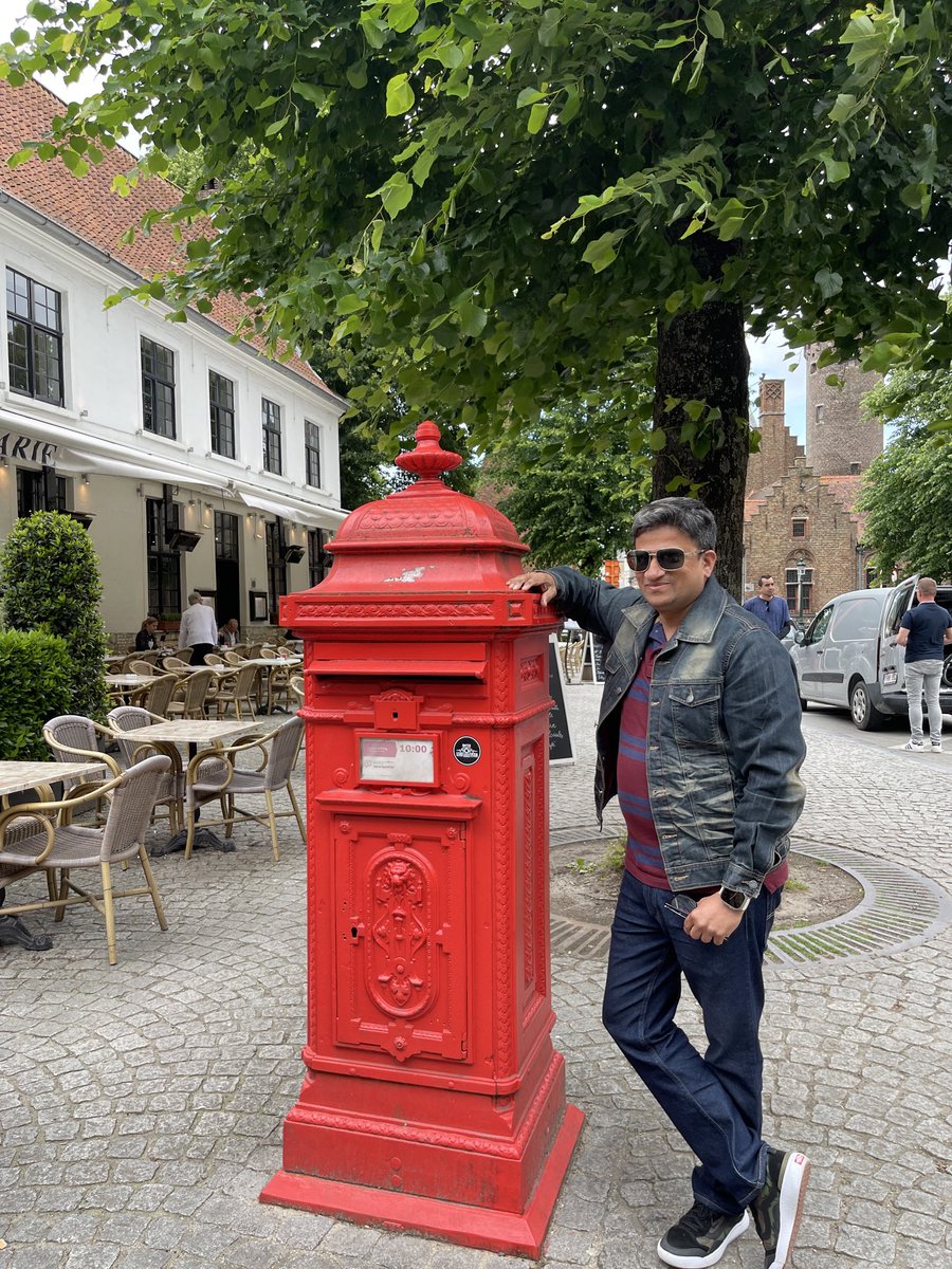 #postboxsaturday 

Could not kick myself out 😀😀😀😀