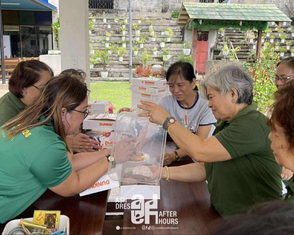 AshDres After Hours (@ashdresah) on Twitter photo A little sweetness to share love and appreciation to the amazing church volunteers in Tagbilaran, Bohol!
Thank you so much to our sponsor, <a href="/phebzmei/">phoebe| stream & engage for AshDres</a>, for sharing your blessings.
#AshtineAtDunkinBohol <a href="/dunkinph/">Dunkin' Philippines</a> A little sweetness to share love and appreciation to the amazing church volunteers in Tagbilaran, Bohol!
Thank you so much to our sponsor, <a href="/phebzmei/">phoebe| stream & engage for AshDres</a>, for sharing your blessings.
#AshtineAtDunkinBohol <a href="/dunkinph/">Dunkin' Philippines</a>