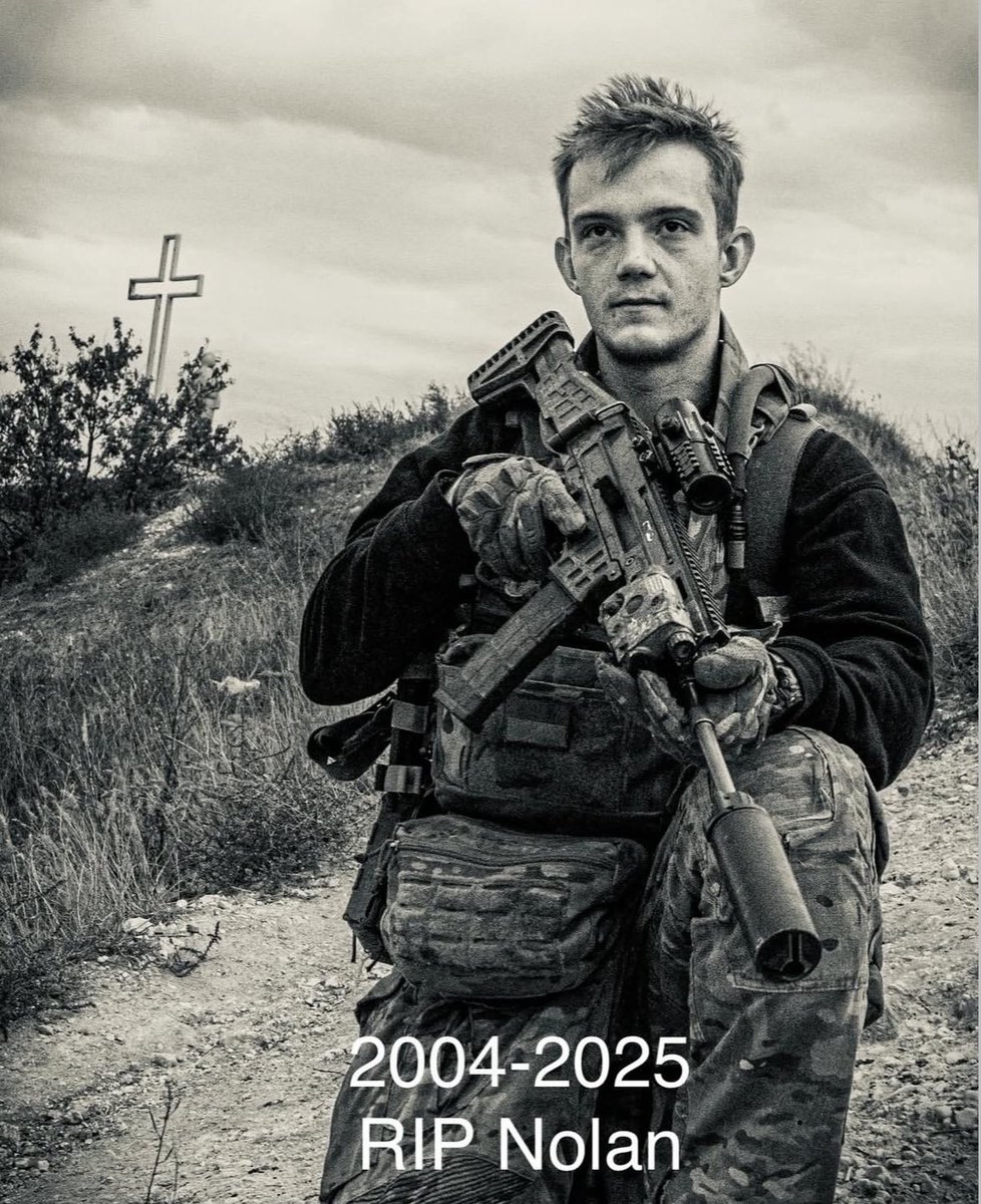 Canadian merc down 🇨🇦
Nolan Durie, born on April 10 2004, Canada.Joined Chosen company at 18. After incredible losses Chosen broke up, but the former members formed a new one - Tempest group. O'Leary prospered again and thanks to his stupid leadership Nolan lost his life at 21 🕯️