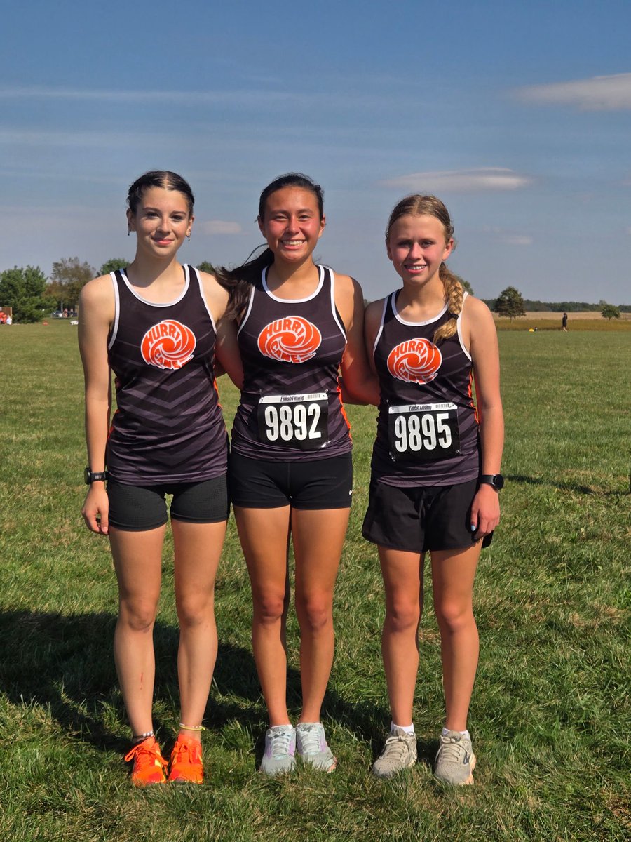 Congratulations to Natalie, Alexa, and Josey on qualifying for Regionals!!