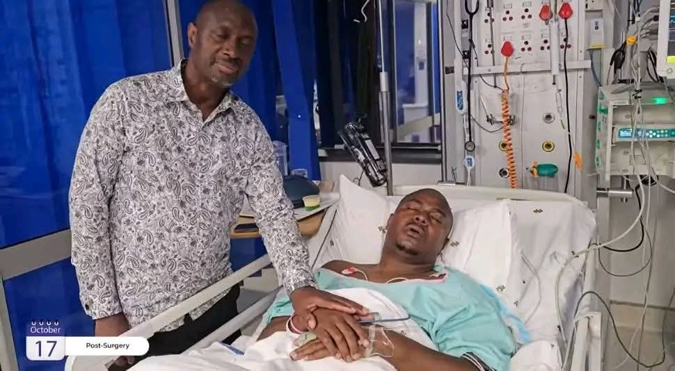 Apostle Chiwenga 

Who calms to be righteous than all men of God is in hospital!!

We will him a recovery