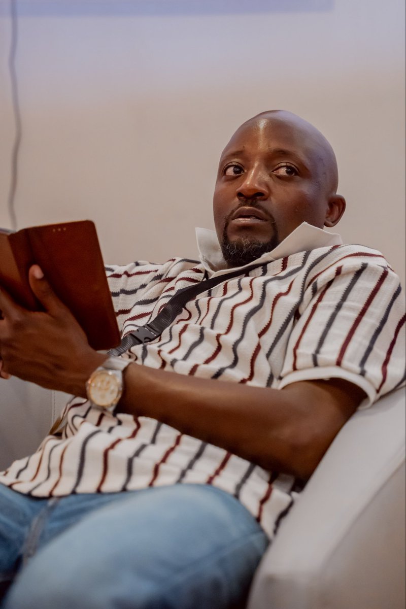 Michael Tshibwid tweet media