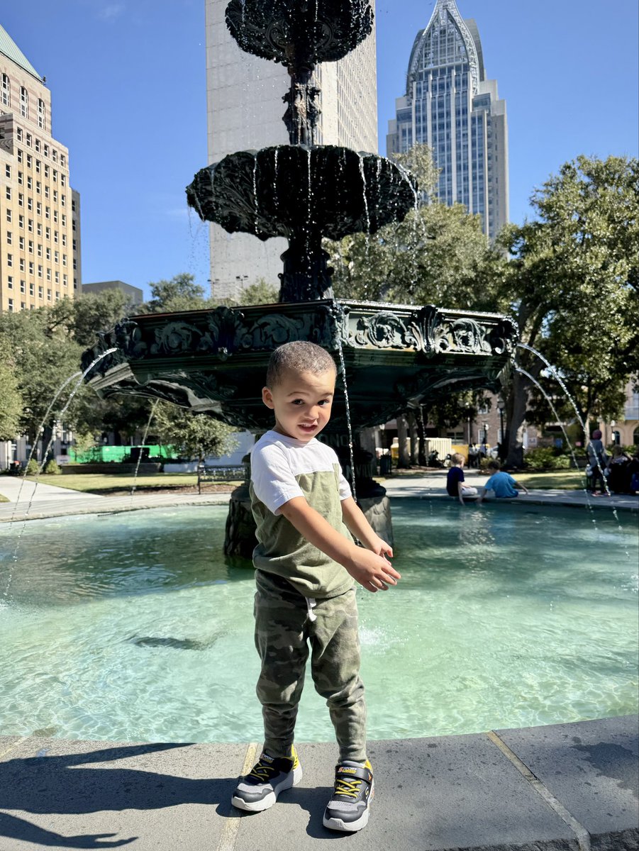 MikeWilkinson09's tweet photo. Hit the Farmers Market downtown this morning! We brought the wagon for efficiency, but it ended up being a full-on statement piece. I had a blast directing traffic and keeping our little explorer safe as he took in all the sights. Saturdays like this are what it’s about. #RioWilk https://t.co/IJlwUwn2Hy