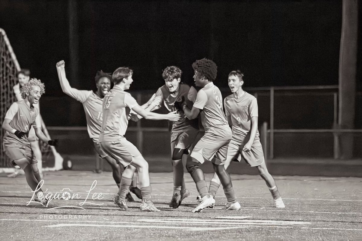 THEChrisKessell's tweet photo. Shout out to Zakari who scored his first career goal on his first career shot in Senior Night for Capital HS v Logan on Thursday. 

I am so glad I was able to be there to experience the sheer joy from him and every single person on and around the team. https://t.co/lG1AJoufCD