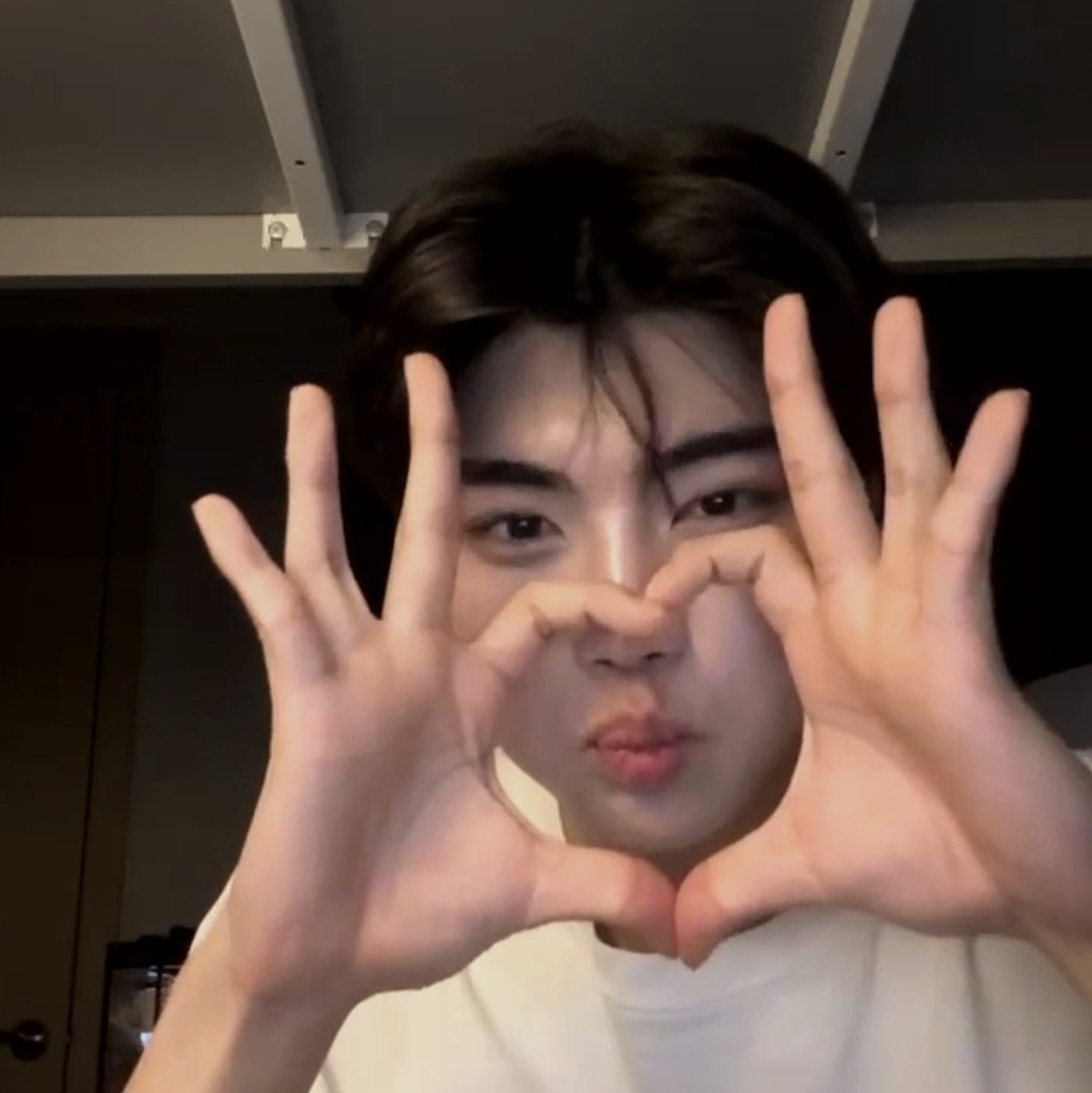 Since BP I've never once been anything less than proud to be a fan of Gunwook, an idol who puts his 1000% in everything . No matter how bad my day is just his smile brings me sooo much energy and I'm forever grateful for his existence. I hope he knows how much fans truly love him