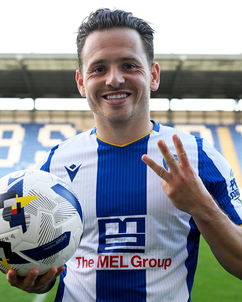 Can someone order some more match balls? 😅

#ColU | #WeAreUnited