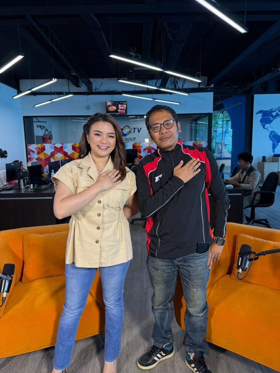 Bahas timnas Indonesia di kanal youtube <a href="/medcom_id/">medcom_id</a> <a href="/Metro_TV/">METRO TV</a> bersama @glorynatha. Simak lengkapnya di link berikut ini: >>> youtube.com/watch?v=k7S6w3…