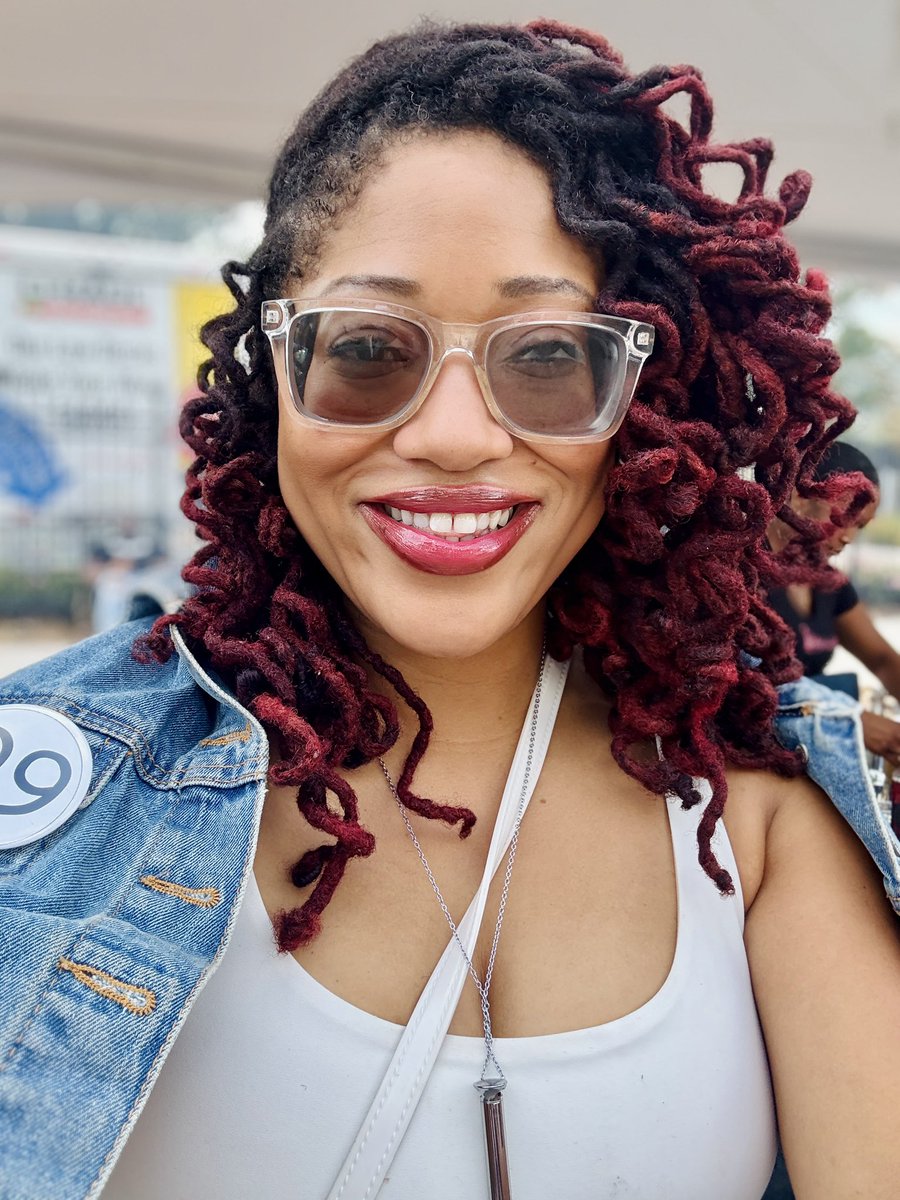 Supernova Momma tweet media