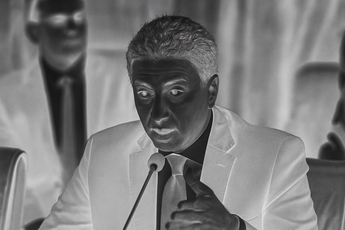 #وزير_البلاغات السياحة والآثار سابقًا