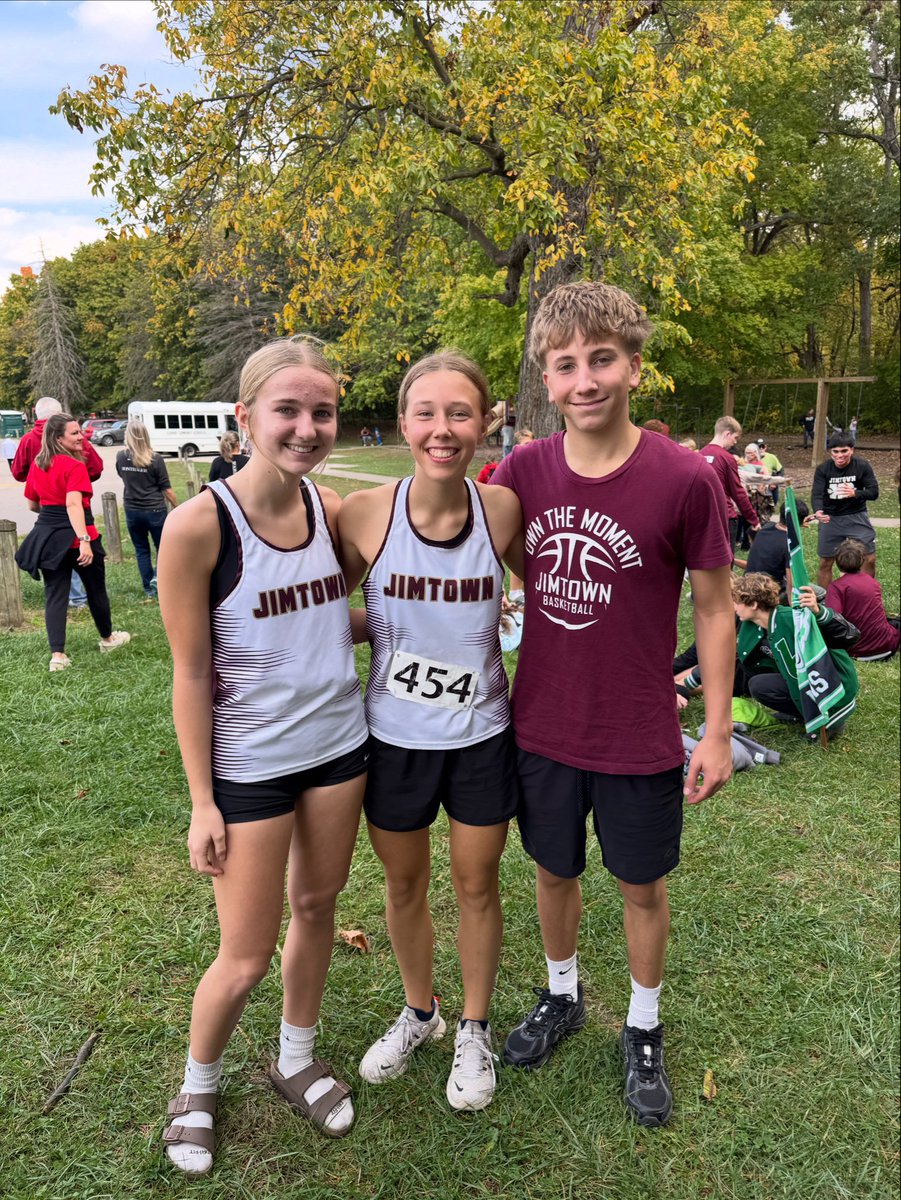 jimtownathletic's tweet photo. Congratulations to Mikayla Pratt, Cami Schwartz, and Jackson Woolwine for advancing to regionals! https://t.co/wgigIWVCZB