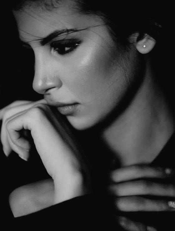 ❀ ᭄
ْ

- ڪانت قسوتهم رجمًا بالسڪاڪين
  وَ أنا ڪُنت أرتدي قلبي فقط

           ᥫ᭡    ˓٭˛✿| • 𓏲 •
_______________________

#بوتقھ_شعور  
#وَردھ