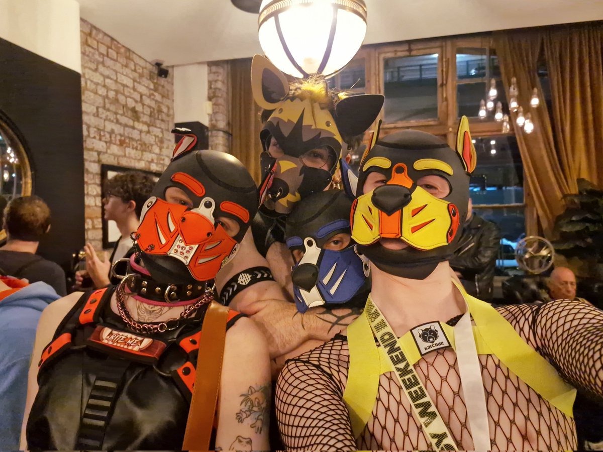 Pup adventures, part 1! 🐾
<a href="/Kitthefox5/">pup kit</a> <a href="/PupNimo/">Pup Nimo ✨</a> <a href="/PupApollo501/">Apollo 🐾 🔜 DoggyWeekend</a>