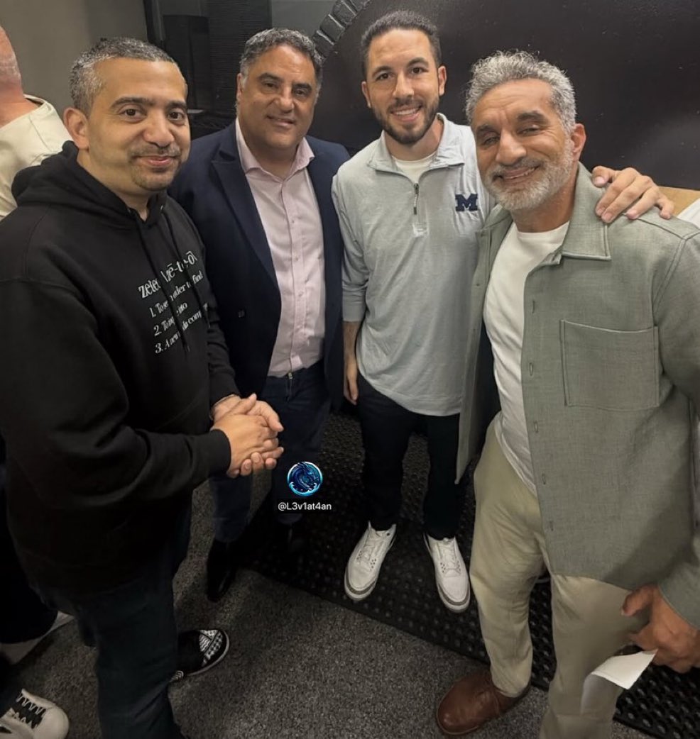 EYakoby's tweet photo. Four Islamists in take a photo.

They all hate Western civilization. https://t.co/YwJd3q1HqQ