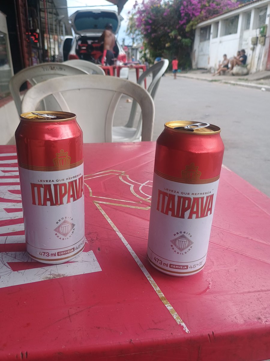 Agora bebendo pela jaqueira🍺