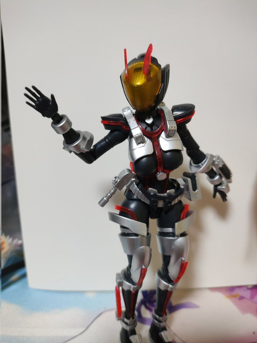 mikecatTP's tweet photo. 戦騎女神シャコ、組んで見たけど許されざる造形過ぎる https://t.co/5JEJ8lngIZ