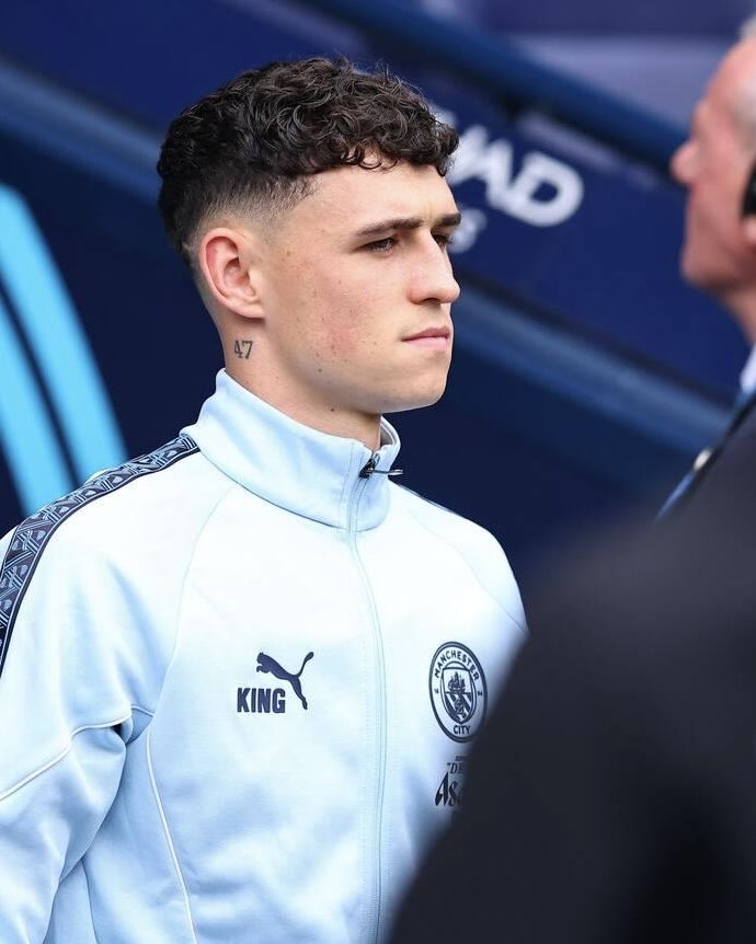 Pep Guardiola asked about Phil Foden playing closer to the box or deeper: 

“I admire a lot the old managers, old generation, that used common sense much more than now; my generation, new generation, rely a lot on the wide angles, the data, and this kind of stuff.

The common