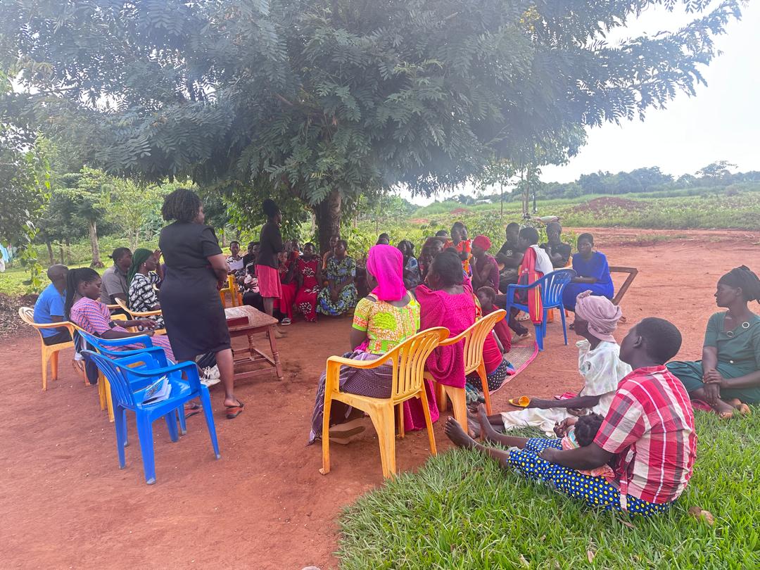 FmfProgramme's tweet image. In September, FMF hosted five community dialogues in Wakiso, engaging men, women, and local leaders to promote shared household responsibility and gender equality. This emphasized men’s vital role in challenging gender bias. #FMFDialogues, #GenderEquality, #CommunityLeadership.