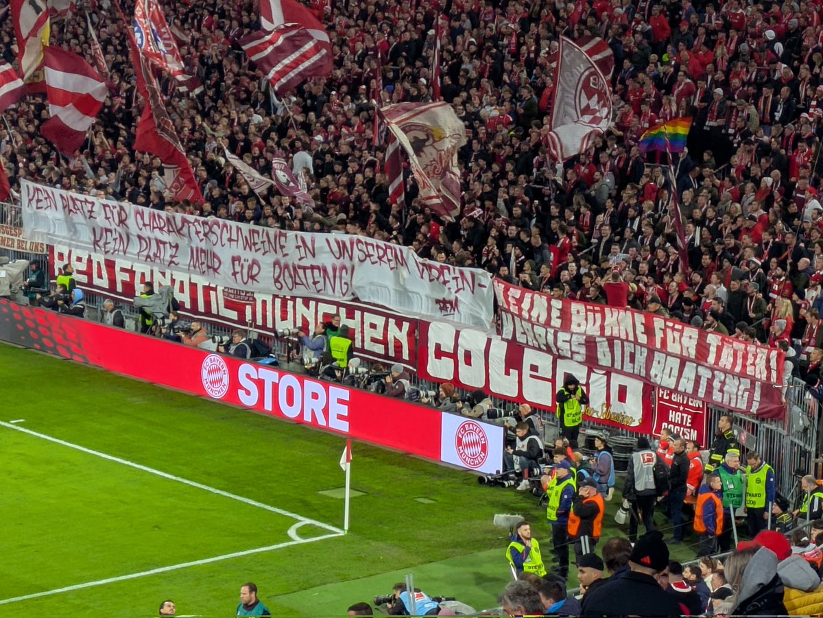 The Südkurve protesting against Jérôme Boateng returning to the club

'Whoever gives the perpetrator space bears his guilt - Boateng, pi*s off!'

'No place for character pigs in our club. No more place for Boateng'

'No stage/platform for perpetrators. Pi*s off Boateng!'

📸