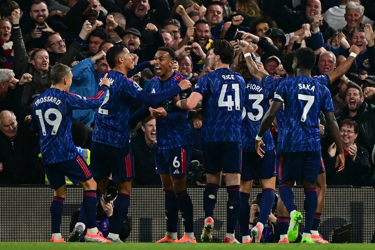 EPL_Gunlukleri's tweet image. Arsenal’in bu sezon attığı 19 golün 7 tanesi kornerlerden geldi. 👀