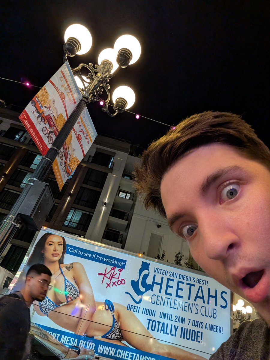 I FUCKING LOVE TWITCH CON
#ad
#twitchcon2025 
#TwitchConSanDiego