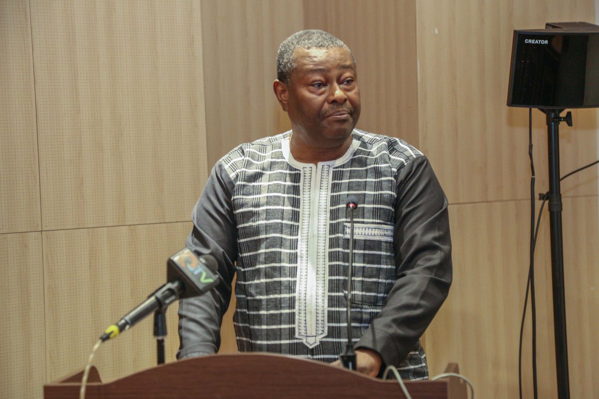 NANHRI40's tweet image. In his opening remarks, Mr. Emmanuel Daniel Joof, Chairperson of the @NHRCGambia, welcomed delegates from the @achpr_cadhp, #NHRIs and #CSOs to the Gambia and to the 8th NHRI Forum
#NANHRIForum #HumanRights