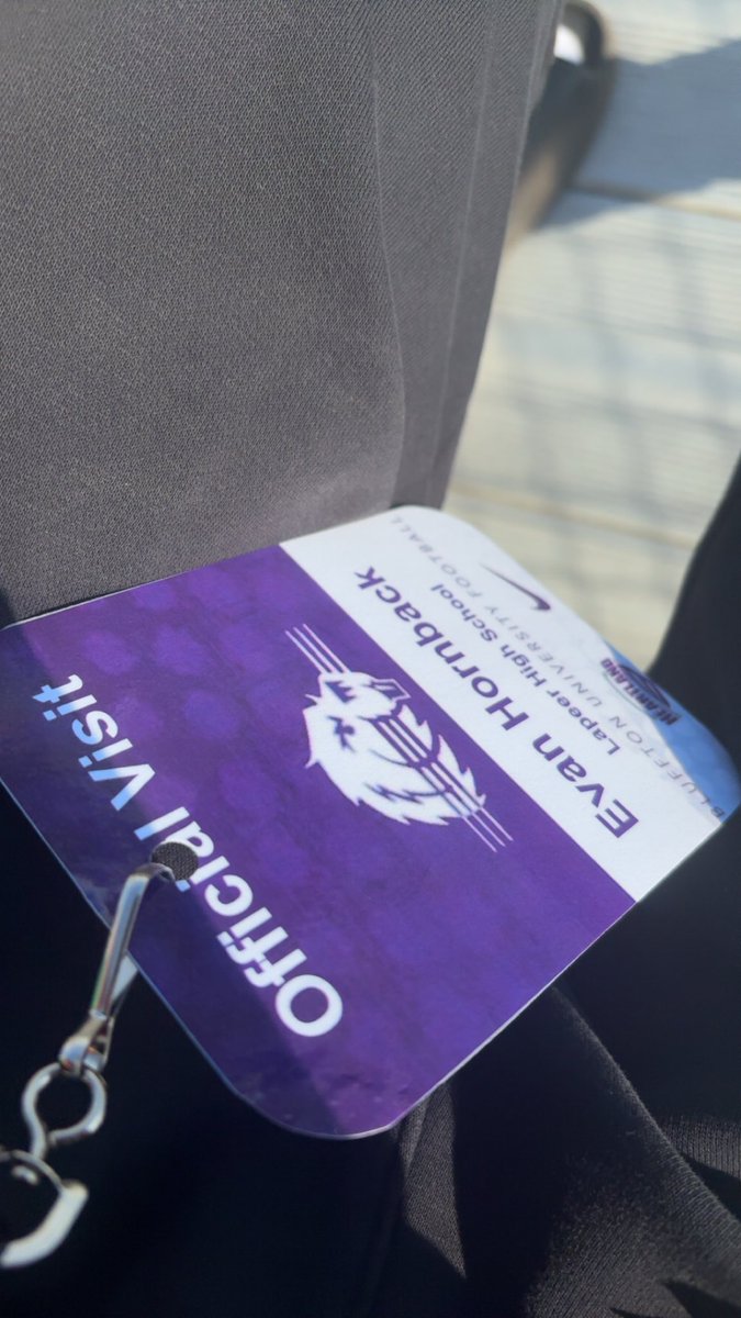 evanhornback's tweet photo. Thank you @Coach_Griffin32 for having me out to a game day and to chat! https://t.co/6zUMrPMXgs