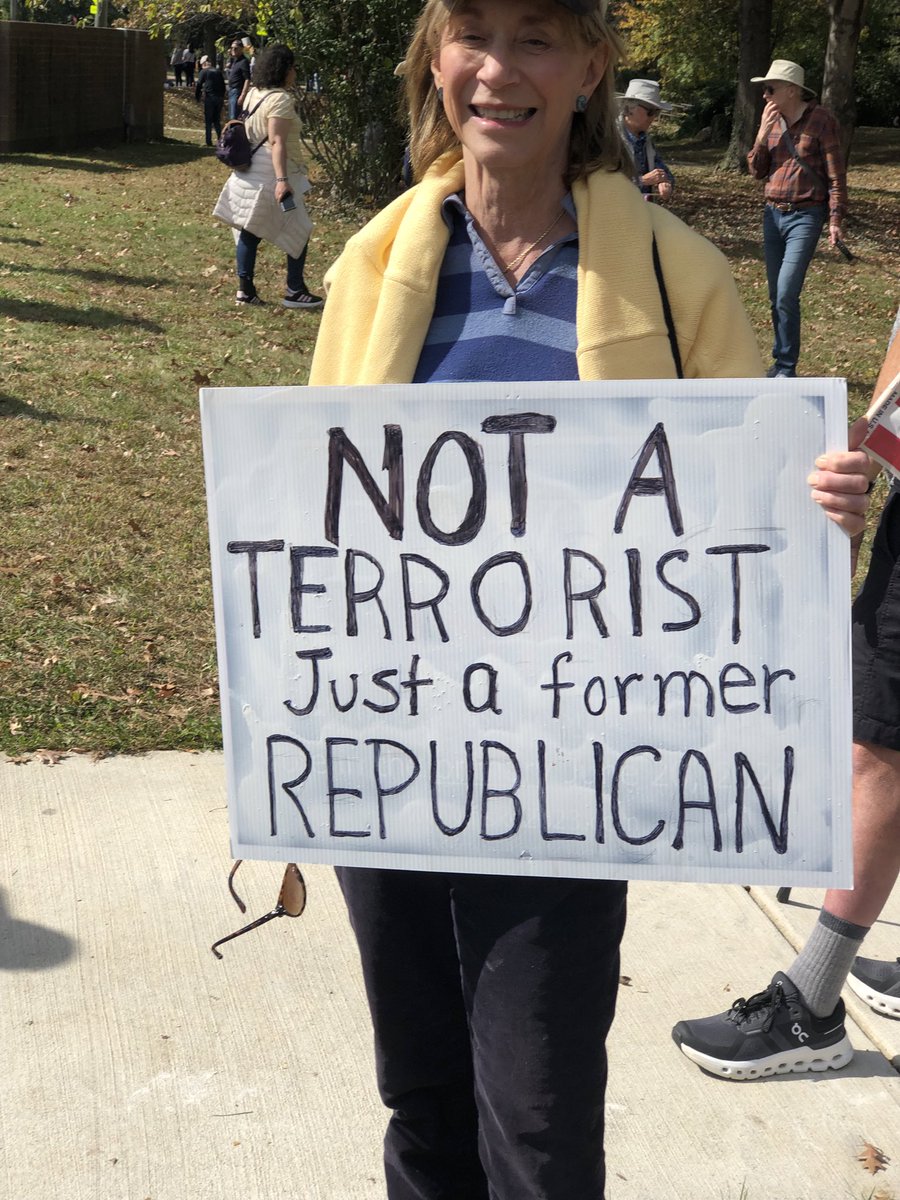 At our local No Kings.

I’d say turnout is &gt;5X that of June.

Sorry to inform Mike Johnson, I haven’t run into anyone paid to be here, or “antifa,” or anti-American. Many veterans. People are thanking the pair of Fairfax County policemen strolling around keeping an eye on things.