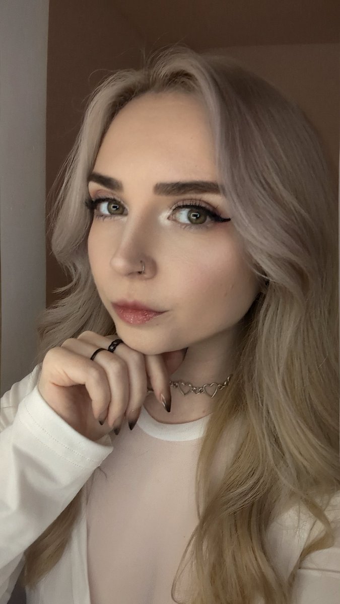 Cat 🐾 tweet media