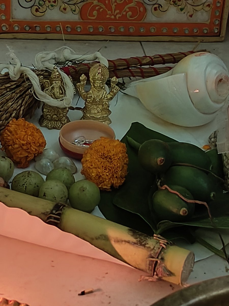 ABBIndian's tweet photo. #ShubhDhanteras 
#ShubhKatiBihu 
MaaLakhmiye Namah 🚩
#JusticeForZubeenGarg https://t.co/vCm5lMMwCa