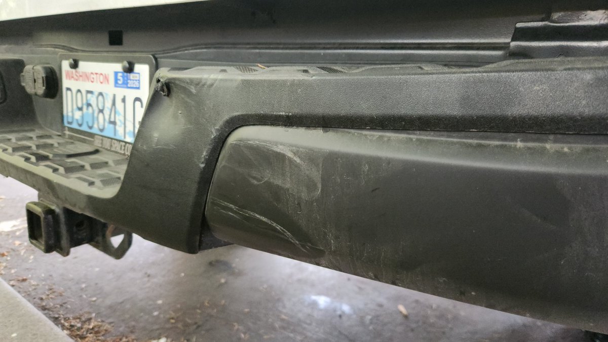 JanuaryAndOn tweet media