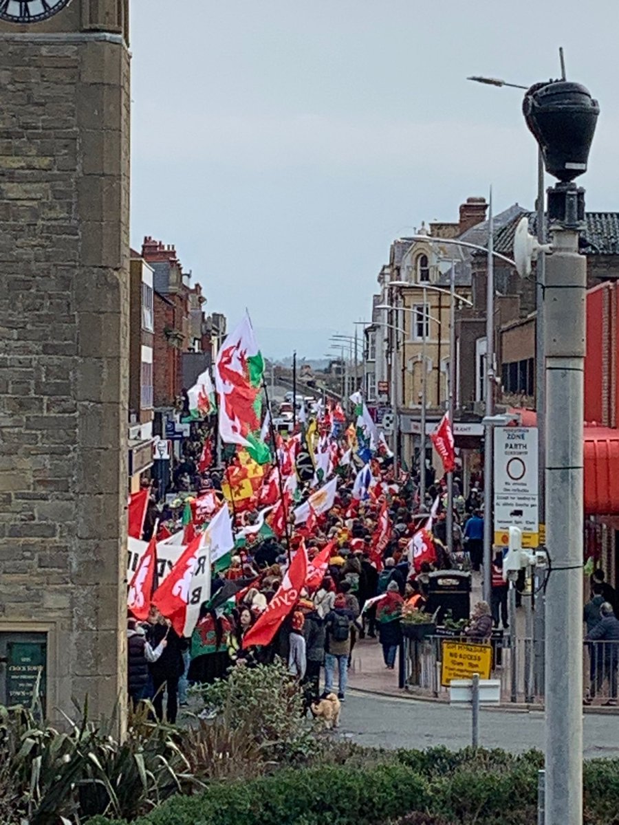 YesCymru tweet media