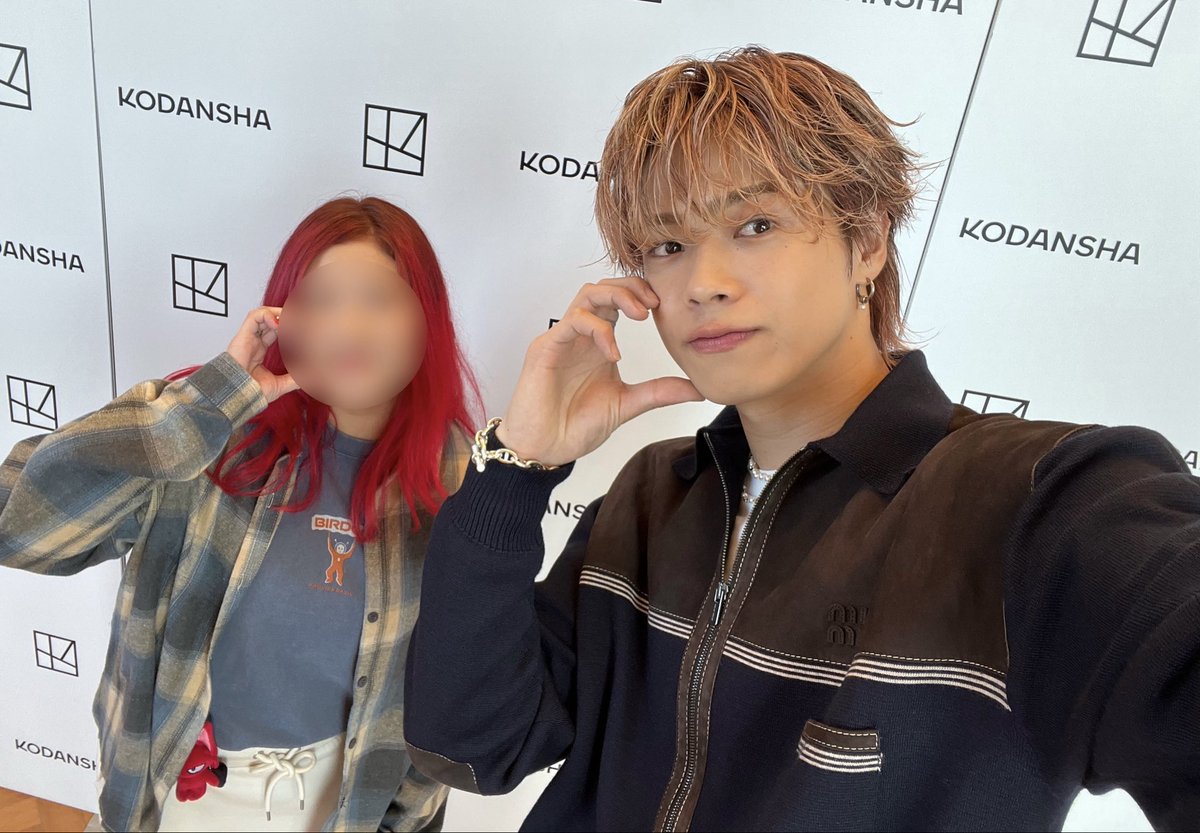 Risa tweet media