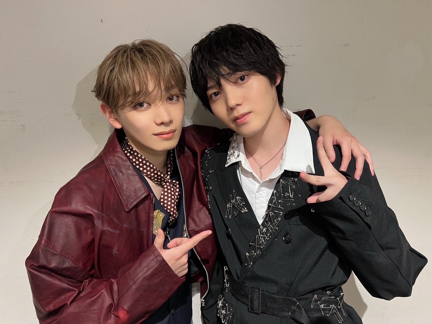 ひより（琉弥、琉弥）7/4 ひより（琉弥、琉弥）7/4 ひより（琉弥、琉弥）7/4 DISCOGRAPHY |