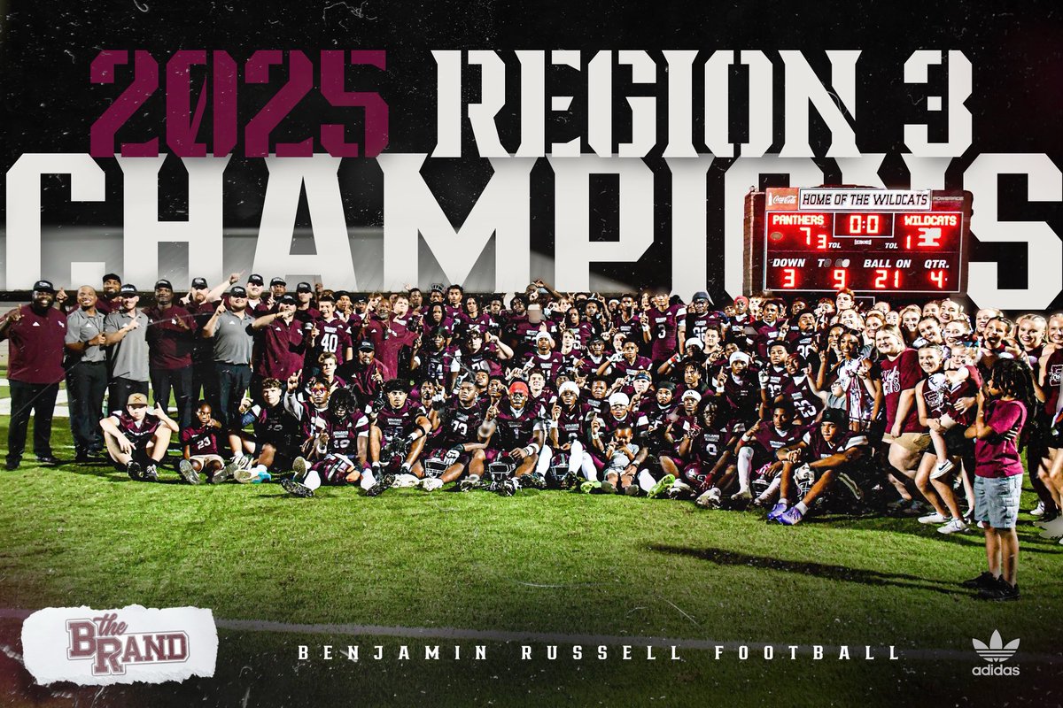 BRHSWildcatFB's tweet image. Region Champs 🐾

#theBRand 
#wildcatpride
