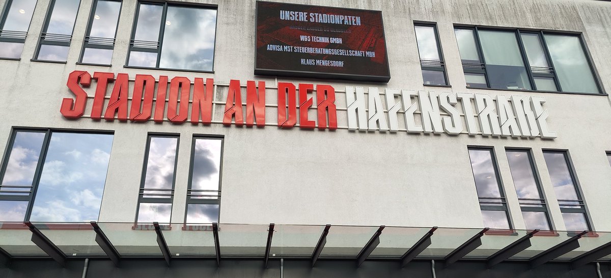 Piepersnijder tweet media