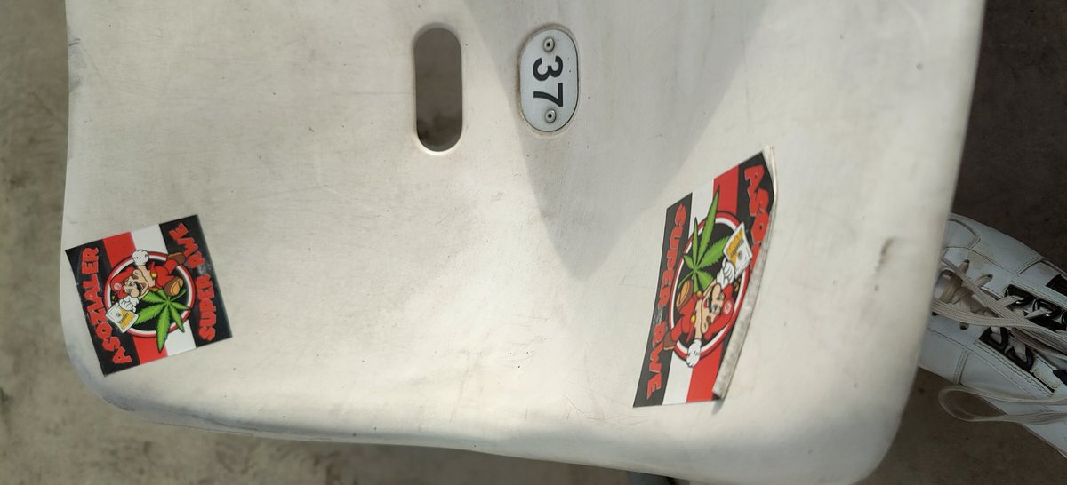 Piepersnijder tweet media