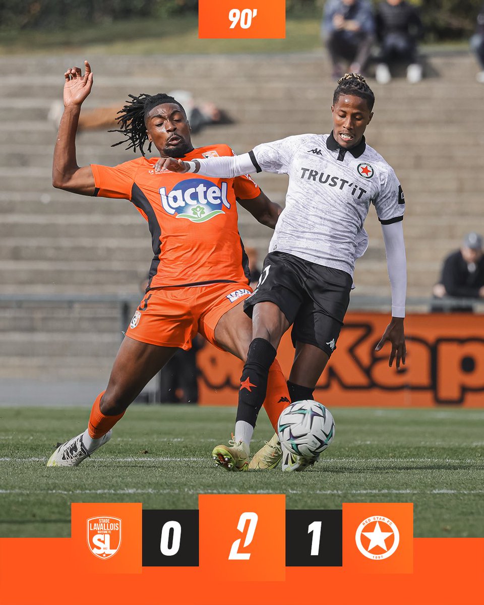 stadelavallois's tweet photo. ⏱️ 90’⎮ #LAVALRED
Cruelle défaite dans le temps additionnel face au Red Star… Merci aux 6 187 spectateurs présents à Le Basser pour leur soutien ! 🧡🖤
0️⃣-1️⃣
#LAVALRED | #SouriezCestDuFootCestLaval https://t.co/kDeSsx3Weq