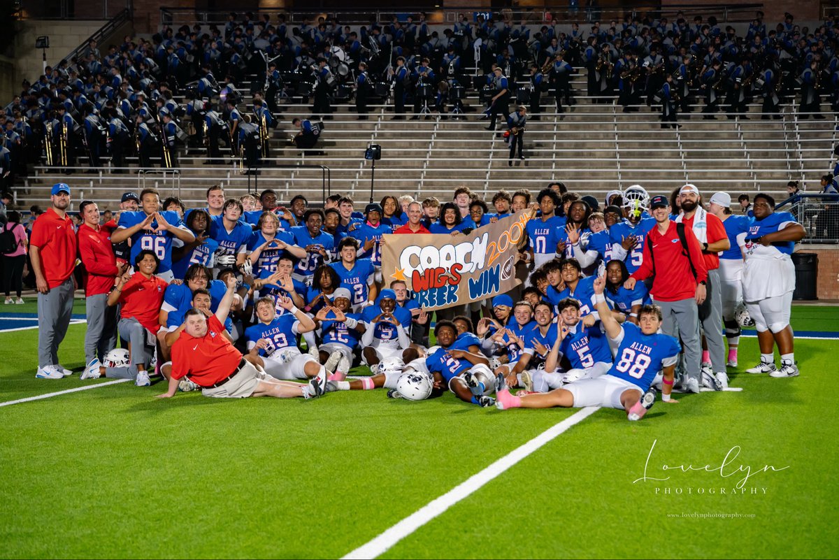 Victor Gonzales, Jr. (@coach_gonzales) on Twitter photo Congratulations <a href="/CoachLWig/">Lee Wiginton</a> on your 200th win last night. Honored to be part of it as a player and coach! Love you my guy!!!π
°οΈπ
#BTB Congratulations <a href="/CoachLWig/">Lee Wiginton</a> on your 200th win last night. Honored to be part of it as a player and coach! Love you my guy!!!π
°οΈπ
#BTB