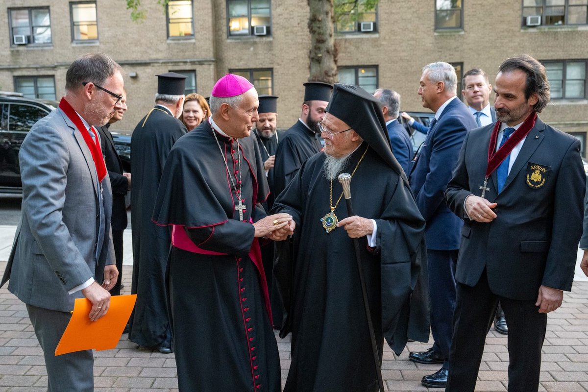OrderStAndrew's tweet image. On September 23, His All-Holiness visited Fordham University. A concert for the Environment in the University Church was held, featuring Cappella Romana Choir. His All-Holiness later visited the Orthodox Christian Studies Center. (Photos by J. Mindala) flickr.com/photos/orderst…