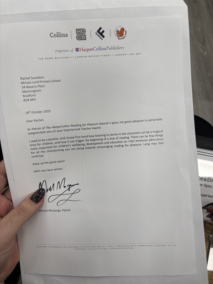 To be recognised with the HarperCollins UKLA Reading for Pleasure Experienced Teacher Award is such an honour. I’m so proud — and so grateful to do a job I truly love. <a href="/OpenUni_RfP/">Reading for Pleasure 🧶</a>  <a href="/MLBookshop/">Miriam Lord Bookshop</a> <a href="/TeresaCremin/">Teresa Cremin</a> <a href="/clpe1/">CLPE</a> <a href="/DarrenM1974/">Darren Matthews</a>