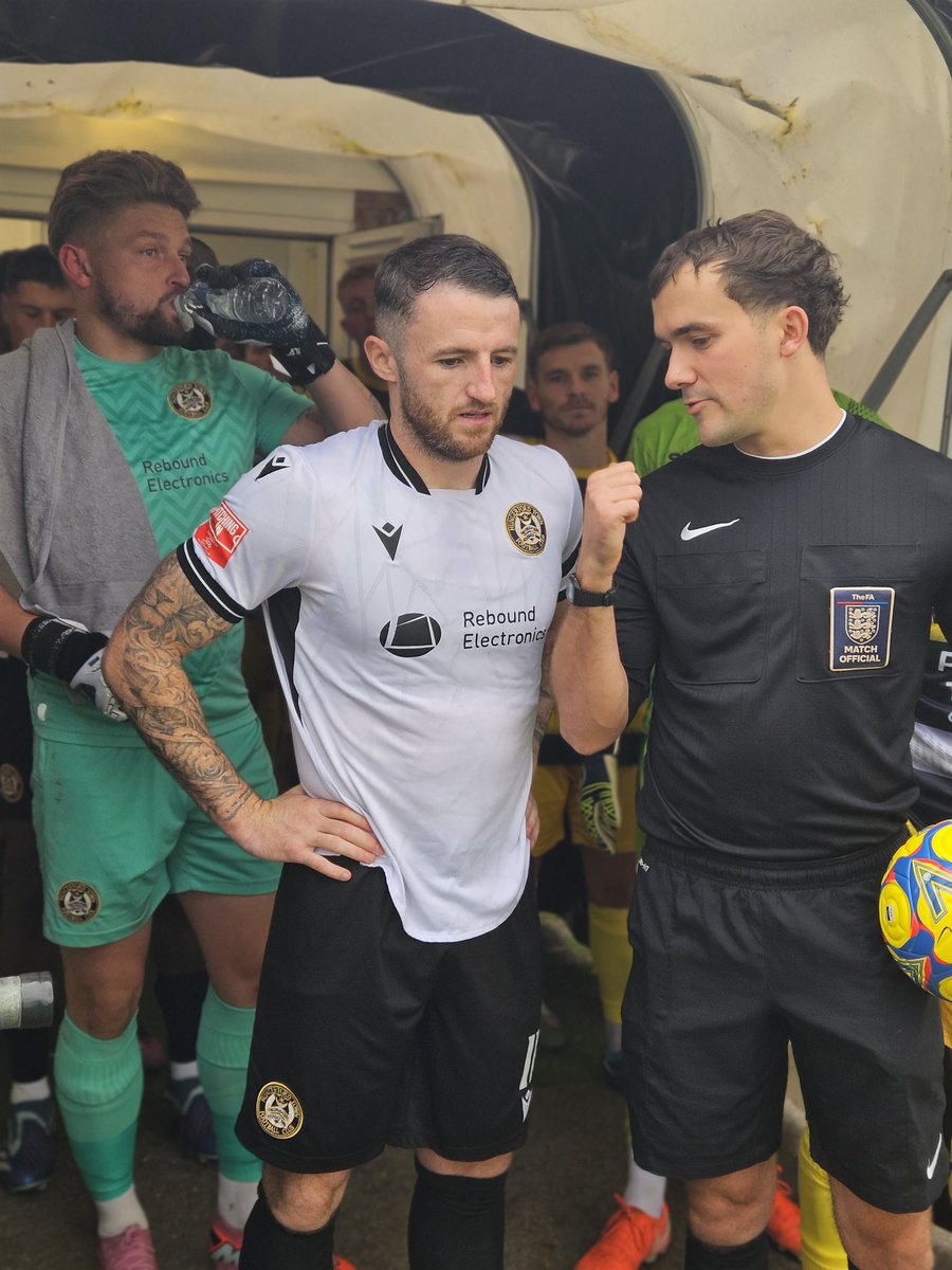 Hungerford Town FC tweet media