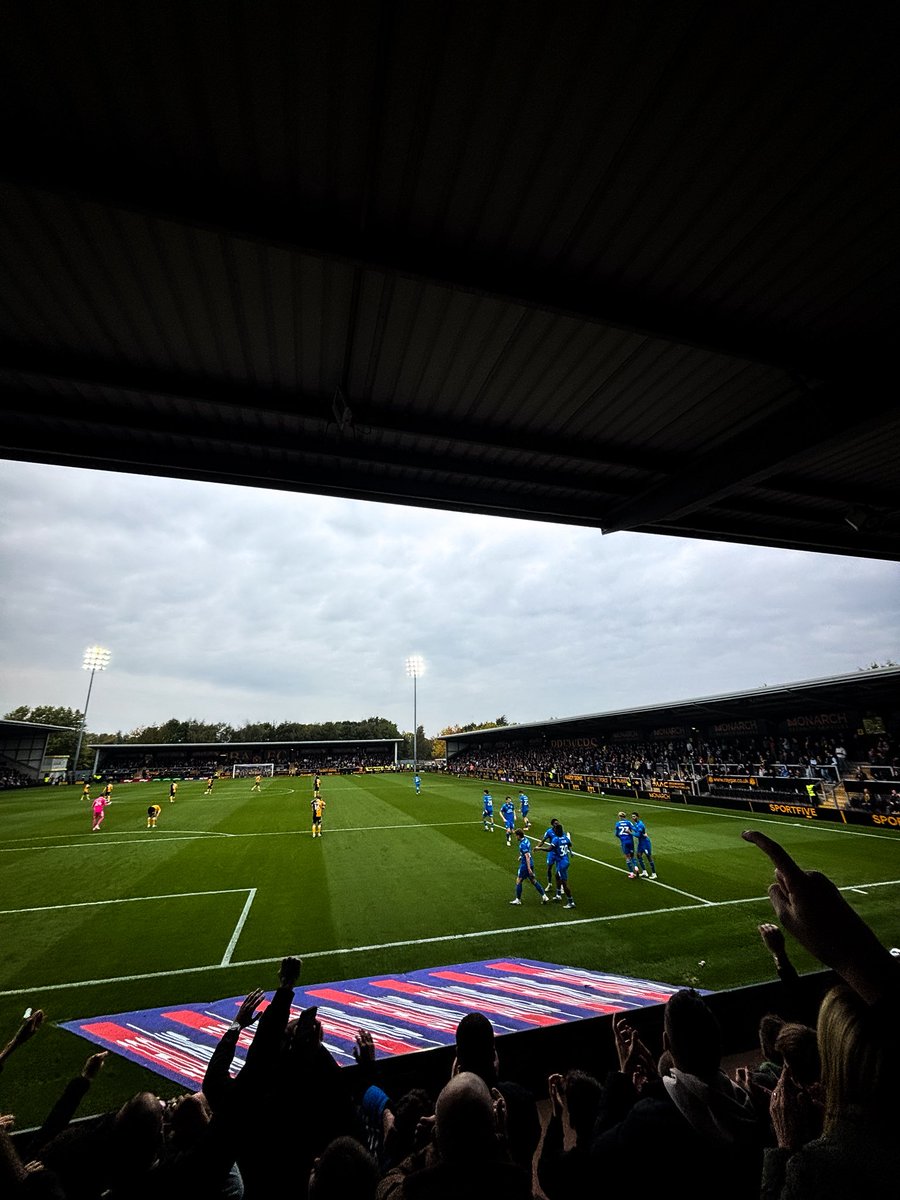 Filmedbyhaz's tweet image. Archie Collins baby 🤩
#pufc