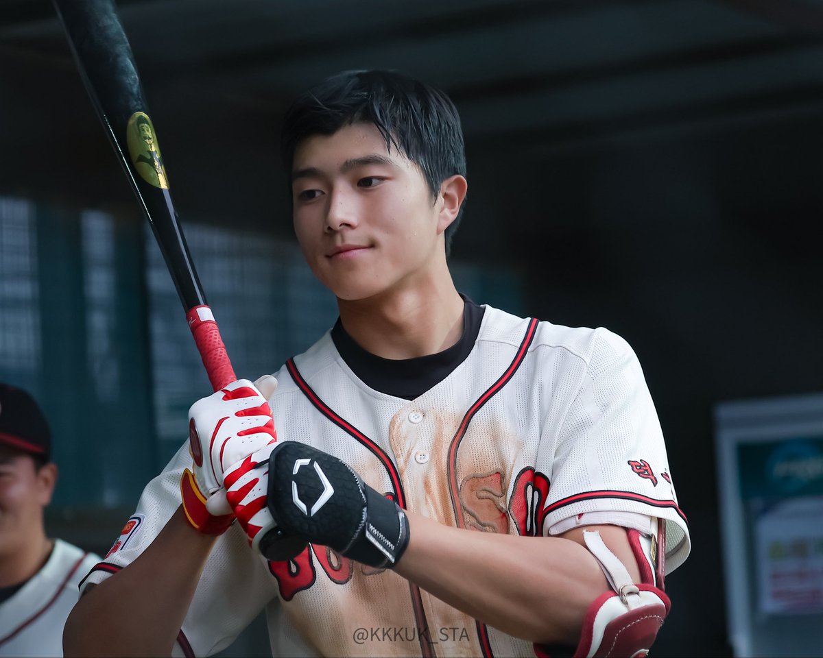 아무리 생각해도 진짜 엄청난 친구가 들어온 것 같다

#기아타이거즈 #박종혁