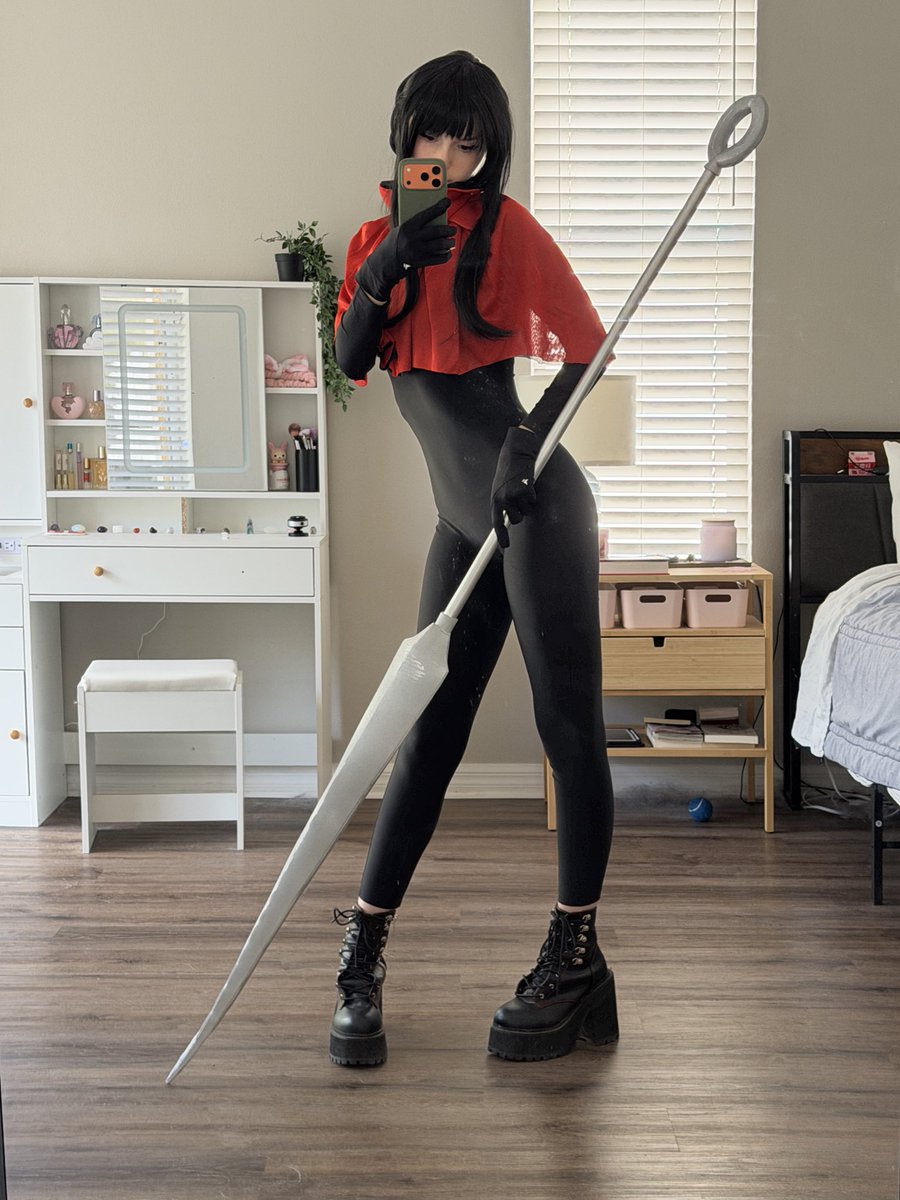 daddie b 🧸 tweet media