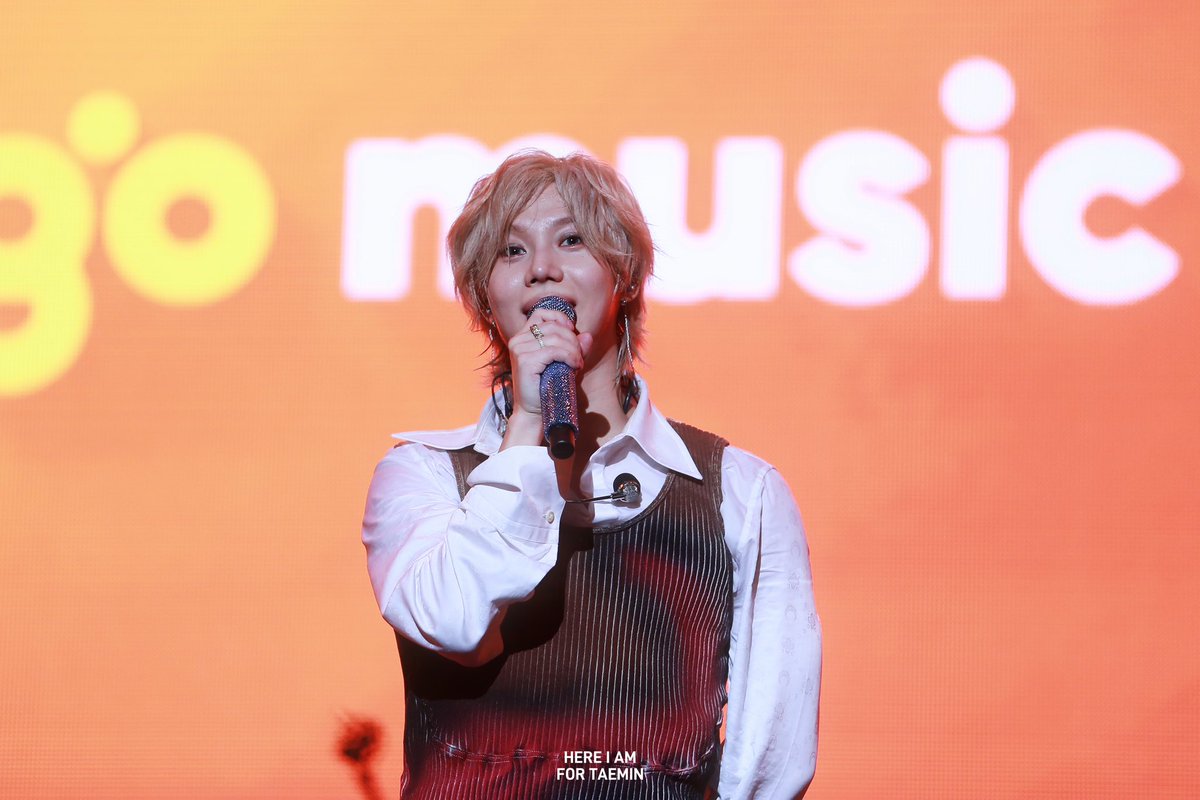 Here-iam tweet media