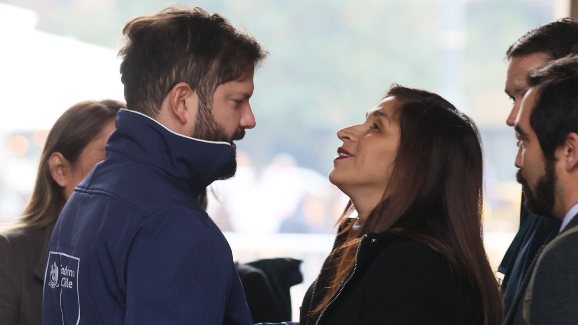 #Cooperativa90 Senadora Campillai: A seis años del 18-O, Boric "nos defraudó" y ha hecho el 1% por las víctimas tinyurl.com/4exw7dk6