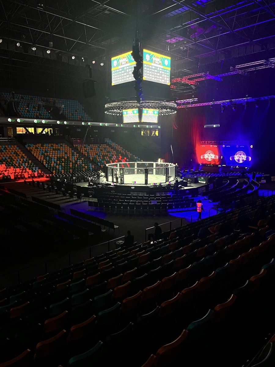 2 hours to go and the heat is rising 🔥🥊

The SmartCage is ready, Kigali’s turning up let’s make history! 👊🏽

#PFLAfrica #BKArena #BKArenaIsYours #BKArenaNiYawe #PFLRwanda