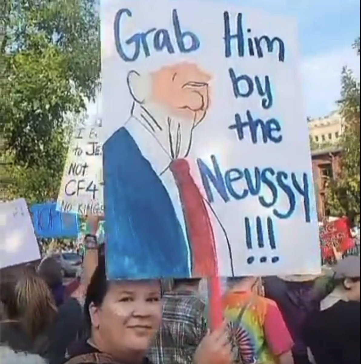 Best NO KINGS DAY sign so far  

Chattanooga, Tennessee