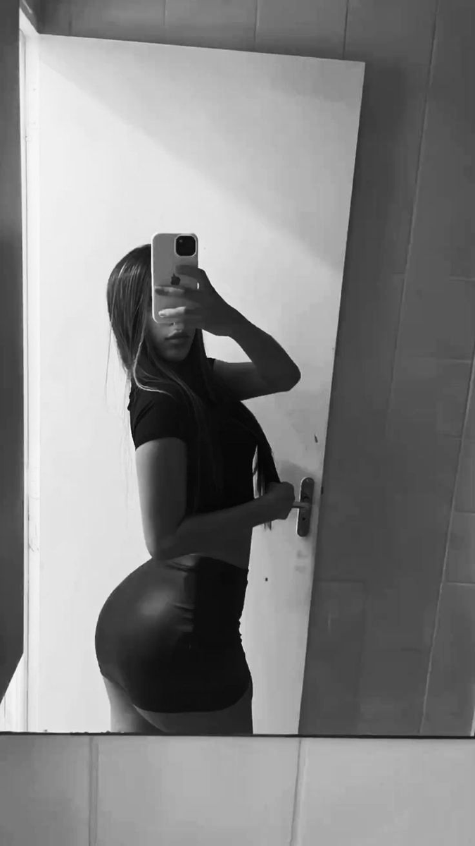 Lina 💕 tweet media