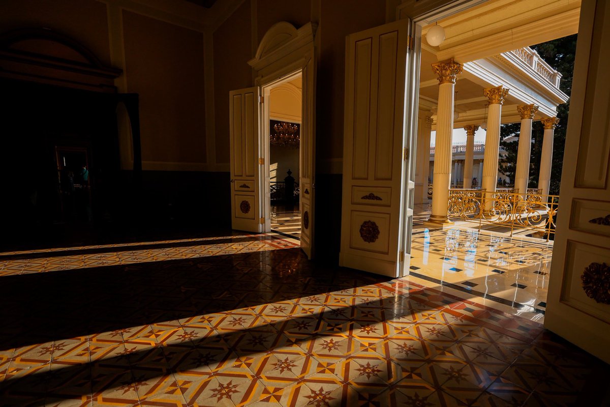 stacyherbert's tweet image. Strong men and hard money have created good times in the new El Salvador. 

Come experience it at BITCOIN HISTÓRICO 👑